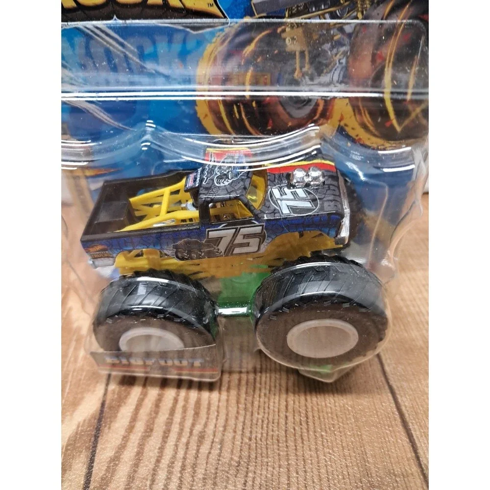 Hot Wheels Monster Trucks Bigfoot 75 1:64 2023 Freestyle Wreckers 9/11 (m)